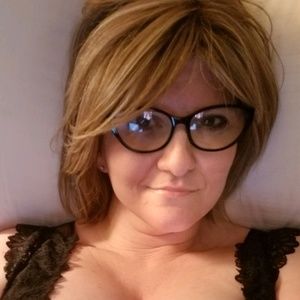 Meet your Posher, Lisabeth